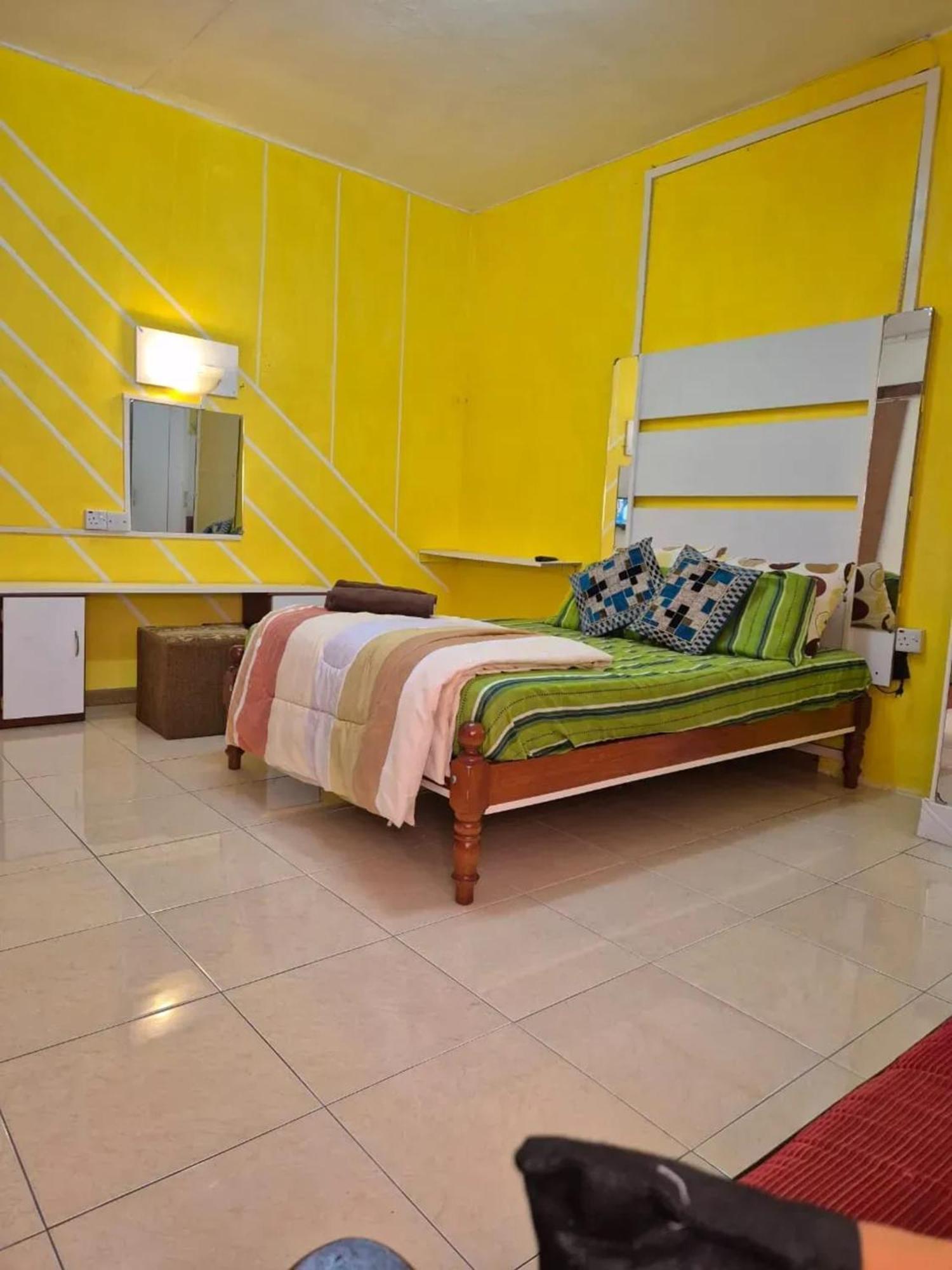 La Caverne Charming House In Bonne Terre With Mountain View 빌라 외부 사진
